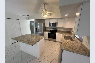2093 Rio De Janeiro Avenue, Punta Gorda, FL 33983 - Photo 5
