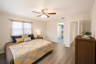 22128 Bronxville Ave, Port Charlotte, FL 33952 - Photo 9