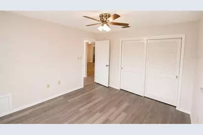 22128 Bronxville Avenue, Port Charlotte, FL 33952 - Photo 15