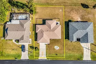 285 Mark Twain Ln, Rotonda West, FL 33947 - Photo 27