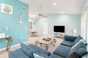285 Mark Twain Ln, Rotonda West, FL 33947 - Photo 13