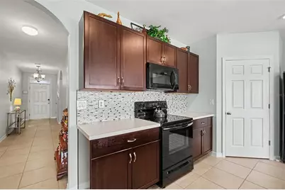 7048 Waterford Parkway, Punta Gorda, FL 33950 - Photo 3