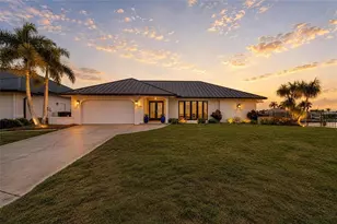 602 Via Tunis, Punta Gorda, FL 33950 - Photo 3