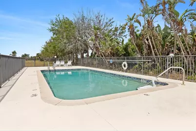 7196 N Plum Tree #321, Punta Gorda, FL 33955 - Photo 13