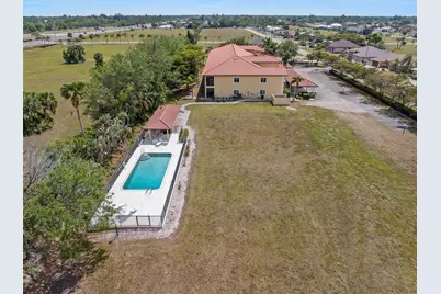 7196 N Plum Tree #321, Punta Gorda, FL 33955 - Photo 15