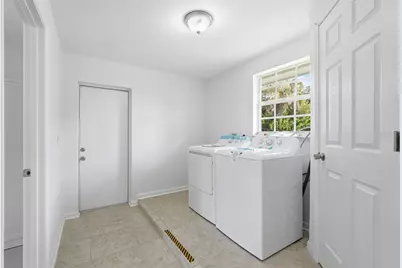 700 Dolphin Parkway, Punta Gorda, FL 33950 - Photo 23