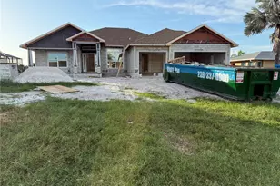 18 Caddy Rd, Rotonda West, FL 33947 - Photo 1