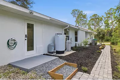 18174 Dickens Avenue, Port Charlotte, FL 33954 - Photo 39