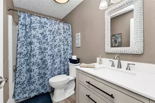 2210 Embassy Rd, North Port, FL 34291 - Photo 23