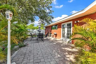2210 Embassy Rd, North Port, FL 34291 - Photo 27