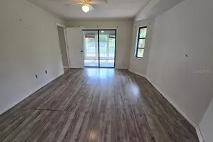 279 Kindred Blvd, Port Charlotte, FL 33954 - Photo 9