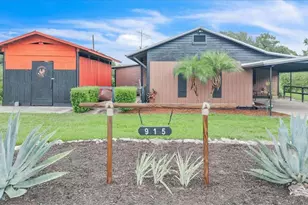 915 E Charles St, Arcadia, FL 34266 - Photo 1