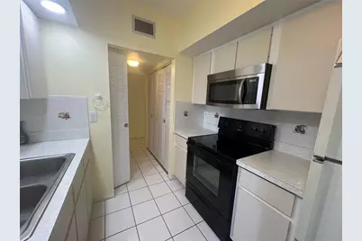 167 Easton Drive NW, Port Charlotte, FL 33952 - Photo 9