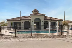 21004 Isola Bella Cir, Venice, FL 34292 - Photo 31