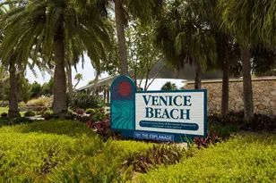 21004 Isola Bella Cir, Venice, FL 34292 - Photo 41