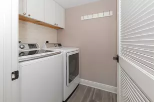 21004 Isola Bella Cir, Venice, FL 34292 - Photo 15