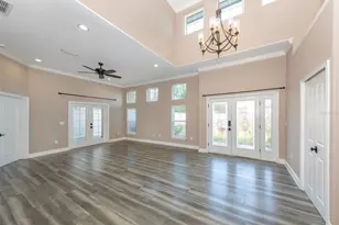 21004 Isola Bella Cir, Venice, FL 34292 - Photo 15