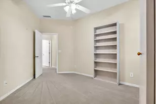 12933 SW Pembroke Cir S, Lake Suzy, FL 34269 - Photo 27