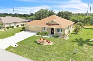12933 SW Pembroke Cir S, Lake Suzy, FL 34269 - Photo 41