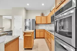 12933 SW Pembroke Cir S, Lake Suzy, FL 34269 - Photo 15