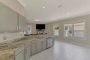 4327 Manfield Dr, Venice, FL 34293 - Photo 31