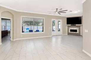 4327 Manfield Dr, Venice, FL 34293 - Photo 17