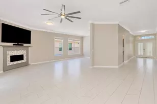 4327 Manfield Dr, Venice, FL 34293 - Photo 11