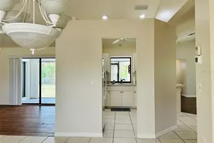 304 Pine Glen Ct, Englewood, FL 34223 - Photo 11