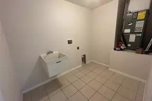 2399 Oracle Ln, North Port, FL 34286 - Photo 17
