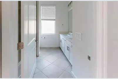 8535 Saint Kitts Circle, Englewood, FL 34224 - Photo 15