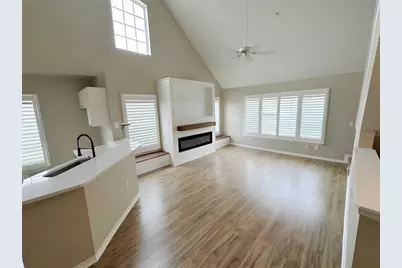 5531 Rosehill Road #201, Sarasota, FL 34233 - Photo 5
