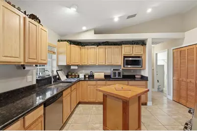1277 SW East Creek Trail, Arcadia, FL 34266 - Photo 11