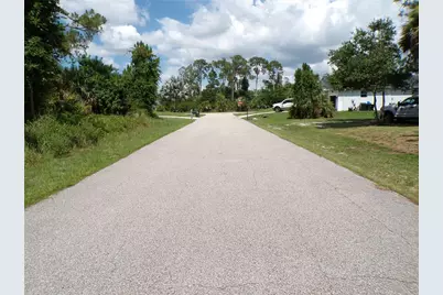 Torch Court, North Port, FL 34288 - Photo 9