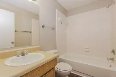 1002 Pinehaven Court, Brandon, FL 33511 - Photo 13