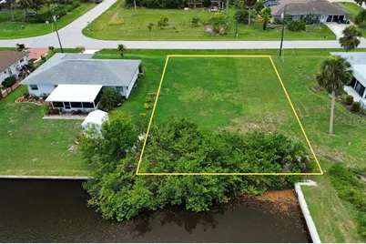 12350 Quinlan Avenue, Port Charlotte, FL 33981 - Photo 9
