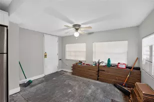 10109 Main St, Thonotosassa, FL 33592 - Photo 13