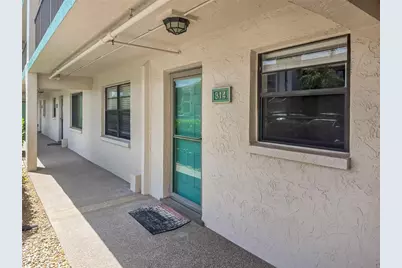 175 Kings Highway #Bldg 3 UNIT 314, Punta Gorda, FL 33983 - Photo 3