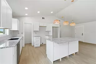 6898 SW Miami Ave, Arcadia, FL 34266 - Photo 9