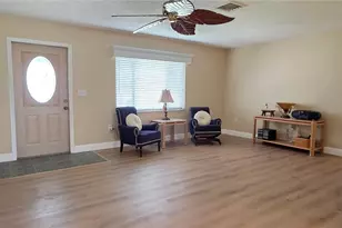 112 Sunnyside St NW, Port Charlotte, FL 33952 - Photo 7
