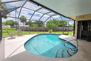 112 Sunnyside St NW, Port Charlotte, FL 33952 - Photo 17
