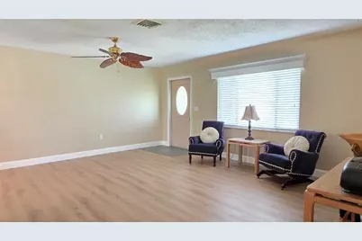 112 Sunnyside Street NW, Port Charlotte, FL 33952 - Photo 5
