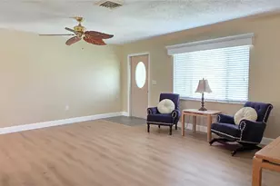 112 Sunnyside St NW, Port Charlotte, FL 33952 - Photo 5