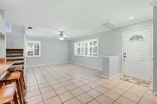 2310 64th St Ct W, Bradenton, FL 34209 - Photo 3