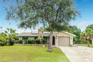 924 Phyllis Terrace, Port Charlotte, FL 33948 - Photo 9