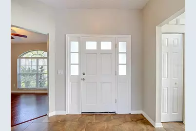 9718 Pleasant Run Way, Tampa, FL 33647 - Photo 7