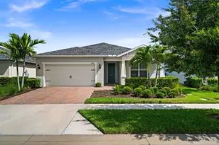 42364 Edgewater Dr, Punta Gorda, FL 33982 - Photo 1