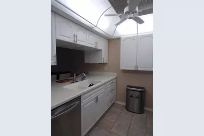4016 Oakview Drive #J8, Punta Gorda, FL 33980 - Photo 5