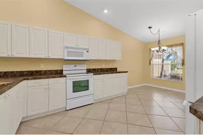 3841 Albacete Circle #51, Punta Gorda, FL 33950 - Photo 13