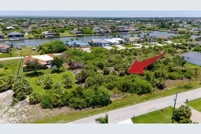 8123 Tracy Circle, Port Charlotte, FL 33981 - Photo 3