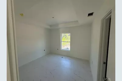 12227 Maryland Avenue, Punta Gorda, FL 33955 - Photo 7